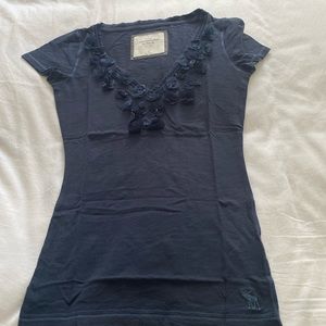 A&F T-shirt size S